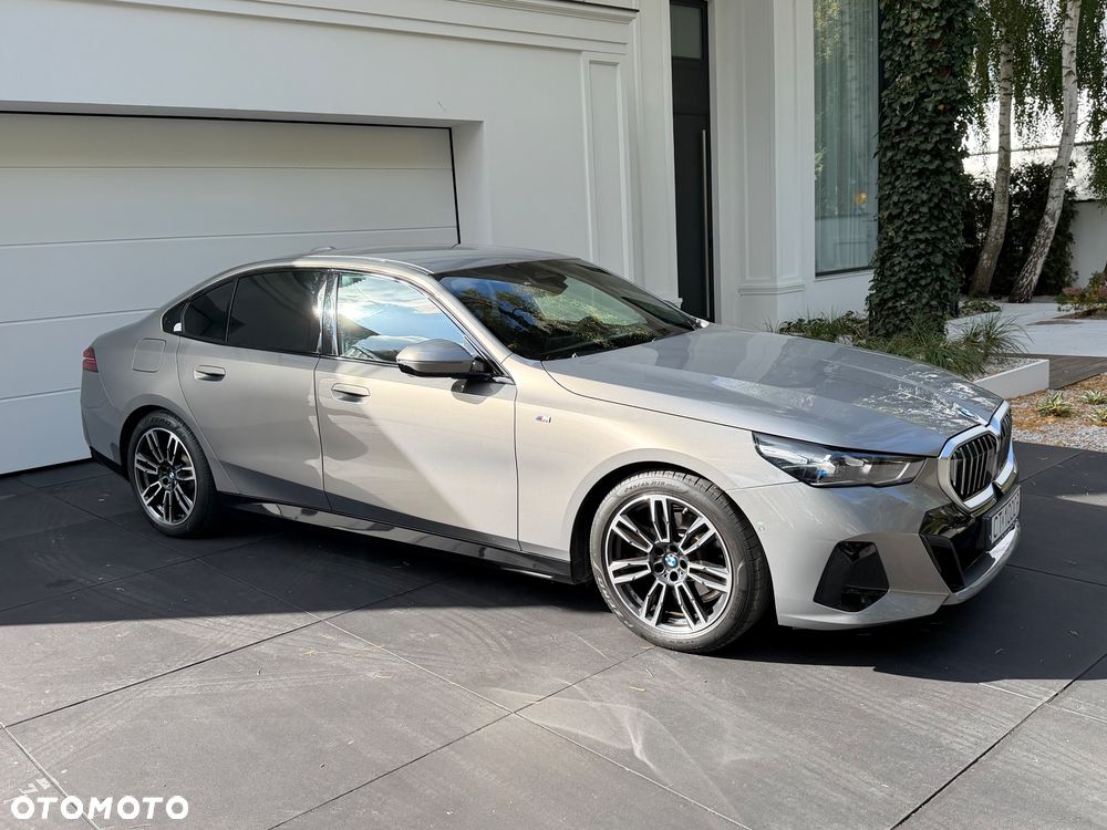 BMW Seria 5 520d mHEV M Sport - 8