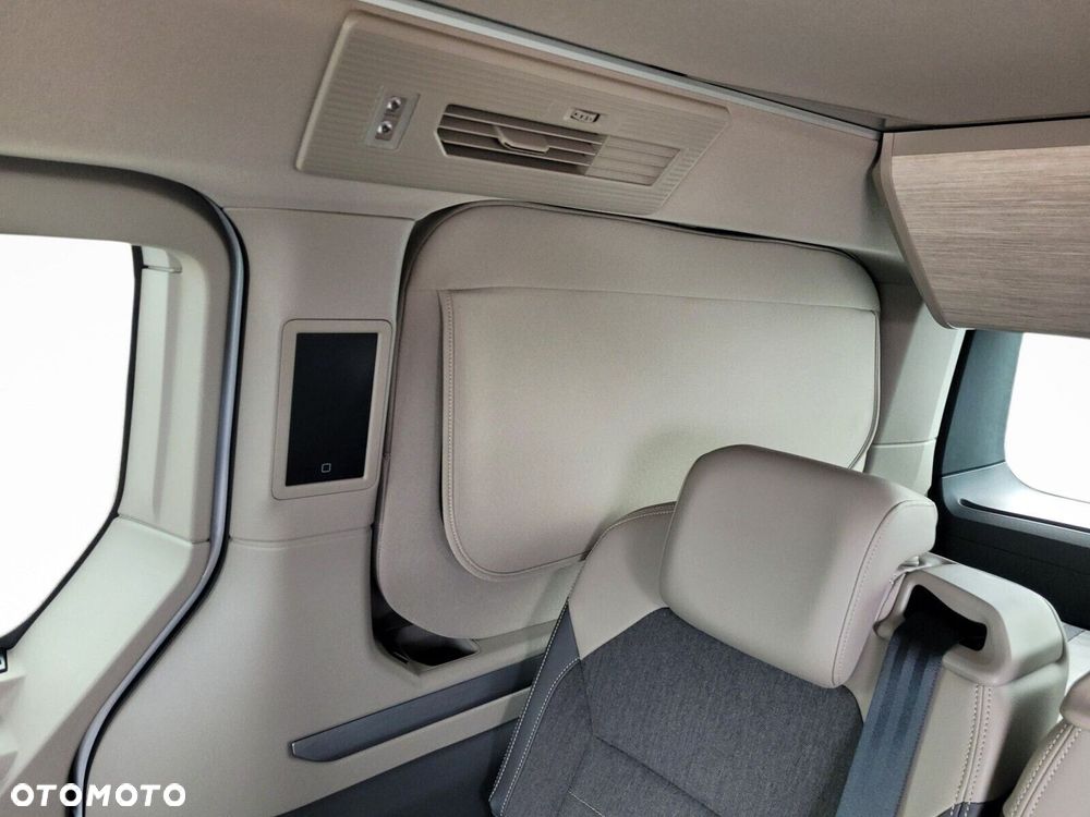 Volkswagen California - 11