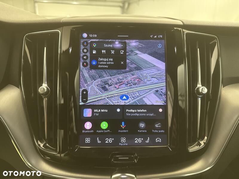 Volvo XC 60 B4 B Momentum Pro - 18
