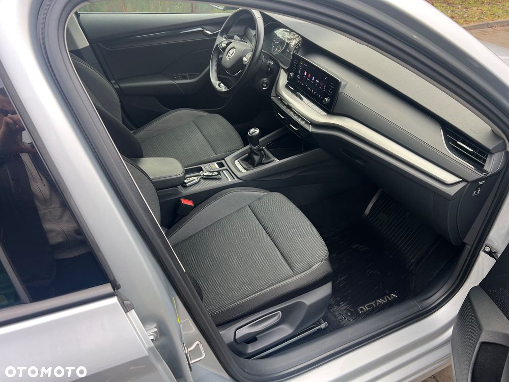 Skoda Octavia 1.5 TSI ACT Ambition - 24