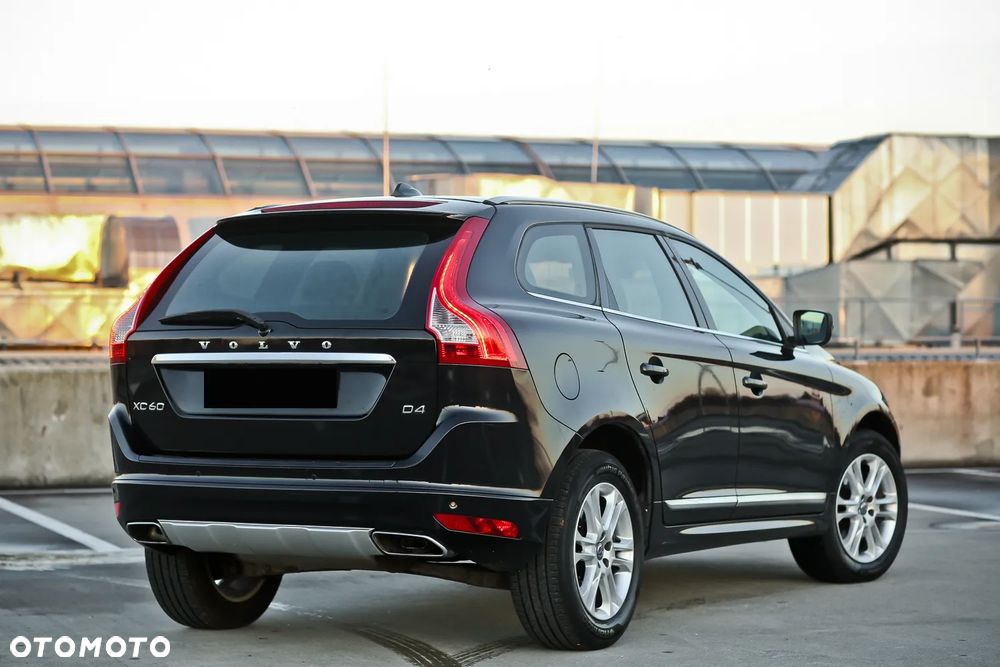 Volvo XC 60 D4 Geartronic Summum - 15