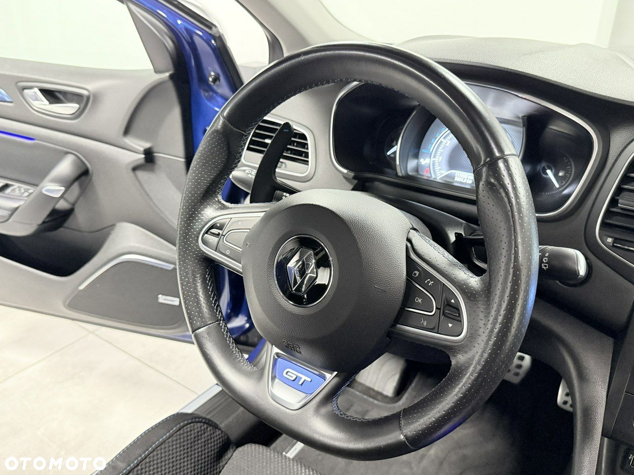 Renault Megane ENERGY TCe 205 EDC GT - 36