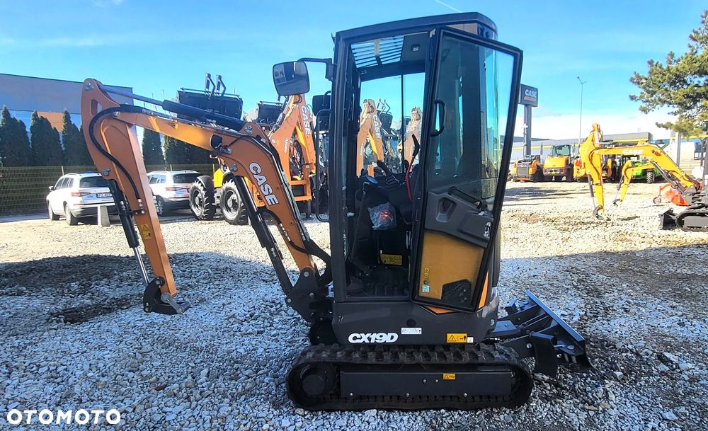 Case CX19D - 3