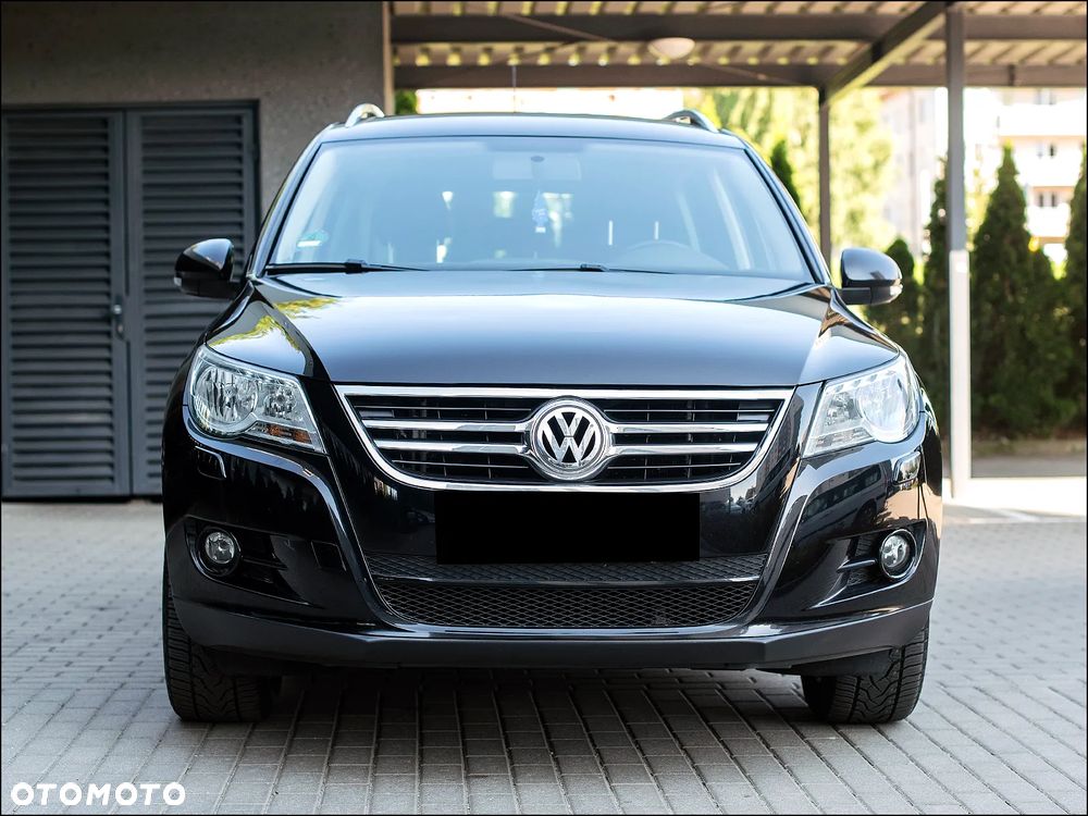 Volkswagen Tiguan - 2