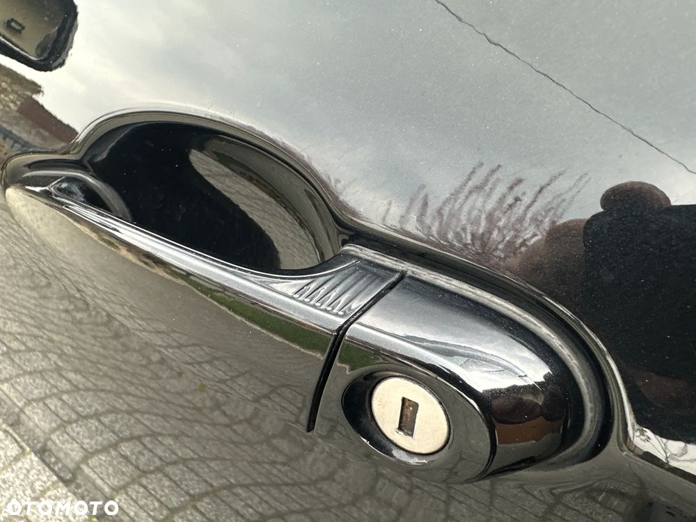 BMW Seria 3 318d Edition M Sport Shadow - 18