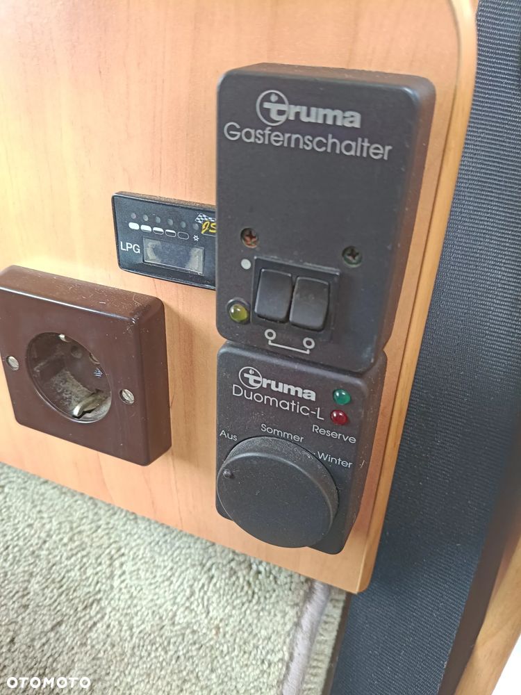 Hymer-Eriba Kamper Integra 2.8 Turbo Diesel Sprowadzony - 25