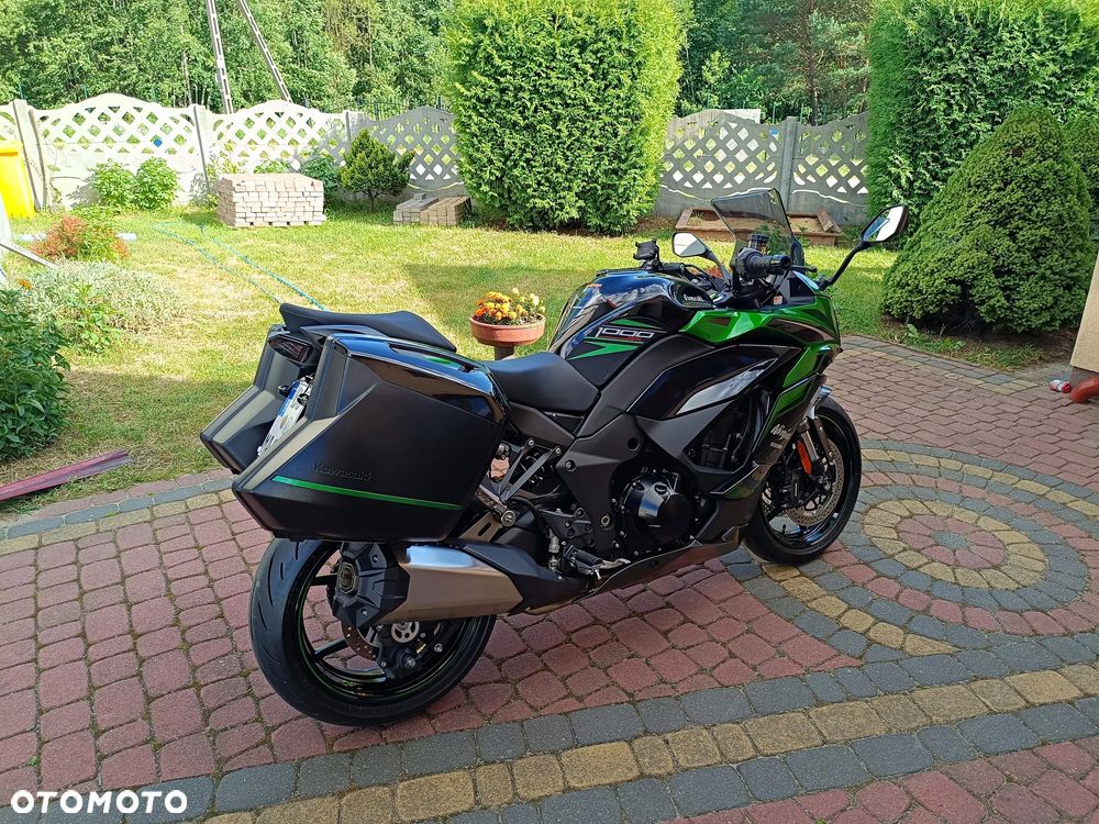 Kawasaki Ninja 1000 SX - 10