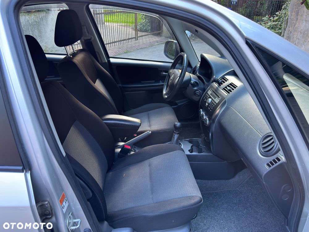 Suzuki SX4 - 14