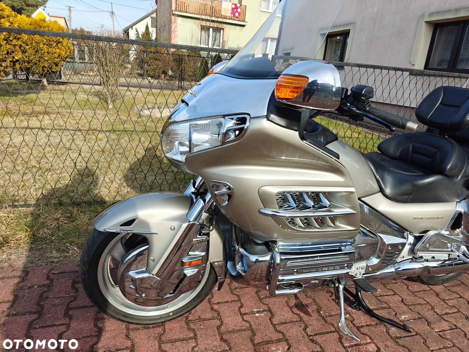 Honda GL - 18