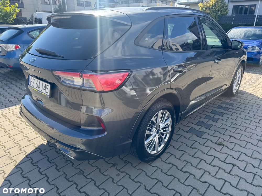 Ford Kuga - 4