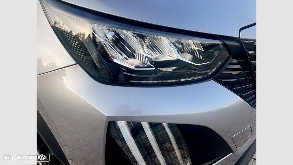 Peugeot 2008 1.2 PureTech Style — fotografia 8