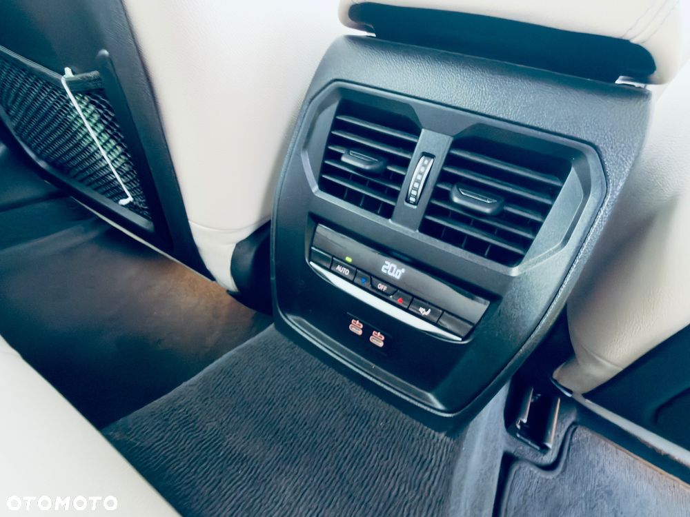 BMW Seria 3 320d MHEV Sport Line sport - 20