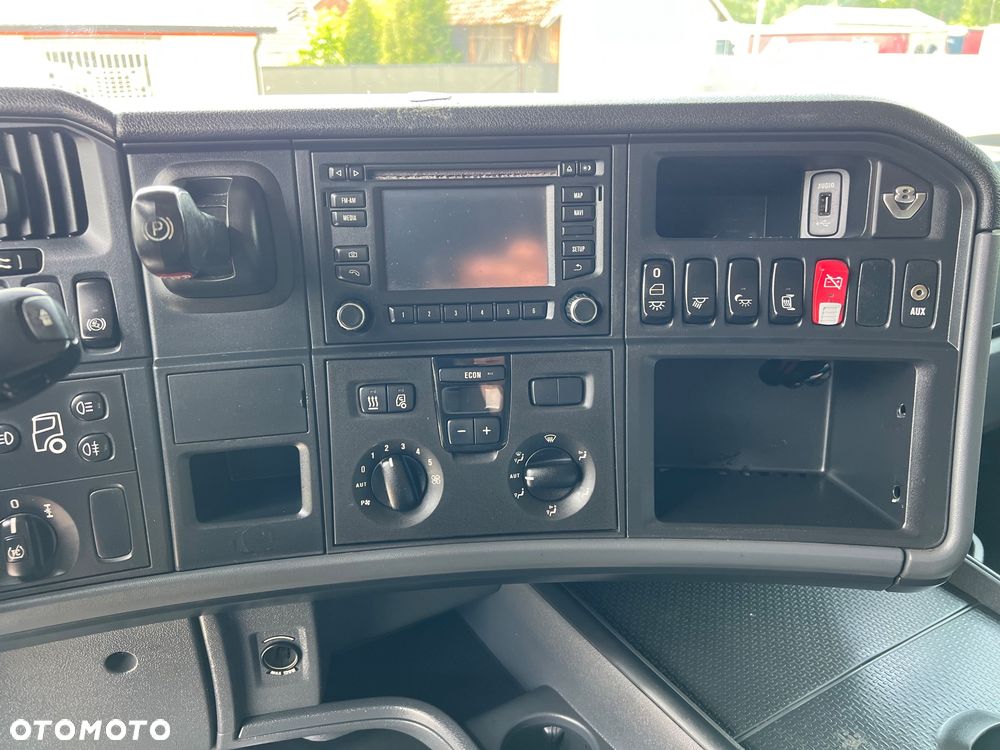 Scania R580 V8 DWA ZBIORNIKI PALIWA - 22