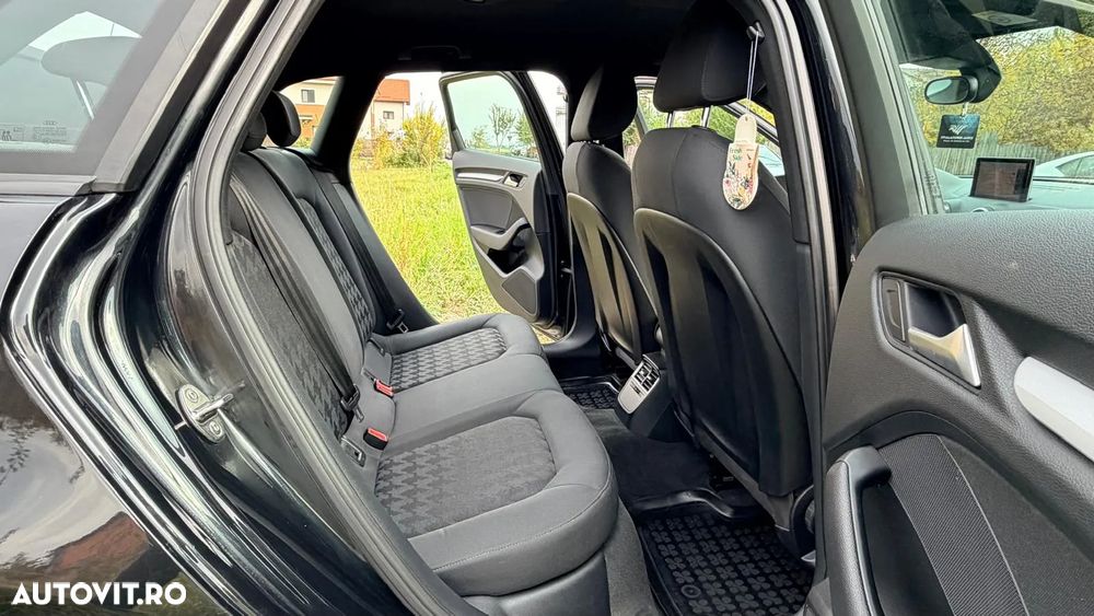 Audi A3 2.0 TDI Sportback S line Sportpaket - 12