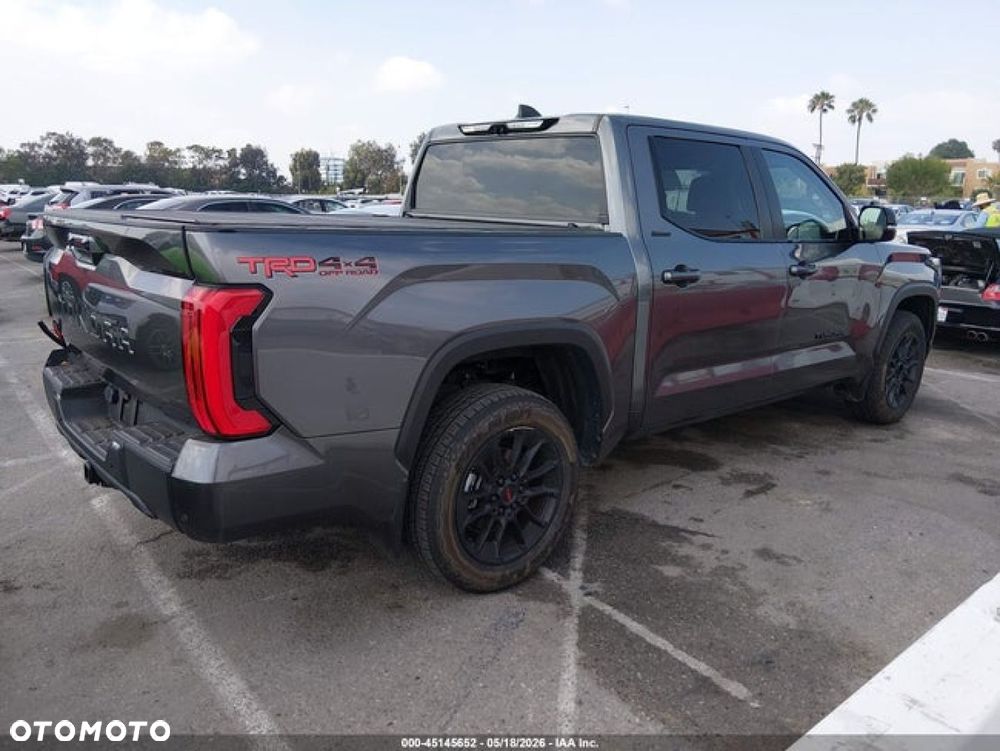Toyota Tundra - 8
