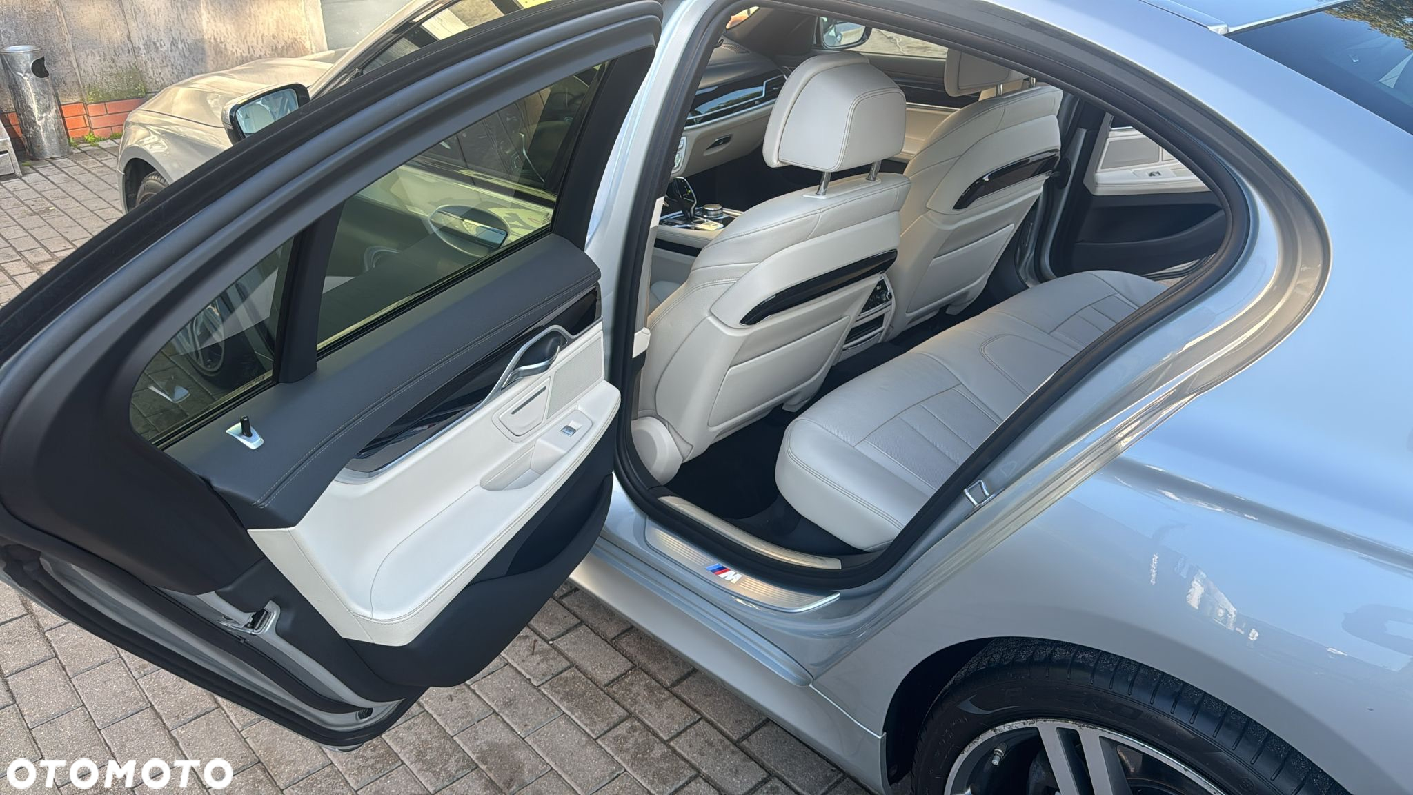 BMW Seria 7 730d xDrive - 10