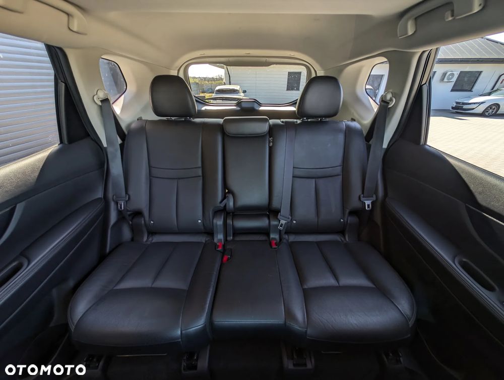 Nissan X-Trail 1.6 DCi Tekna 2WD EU6 - 36