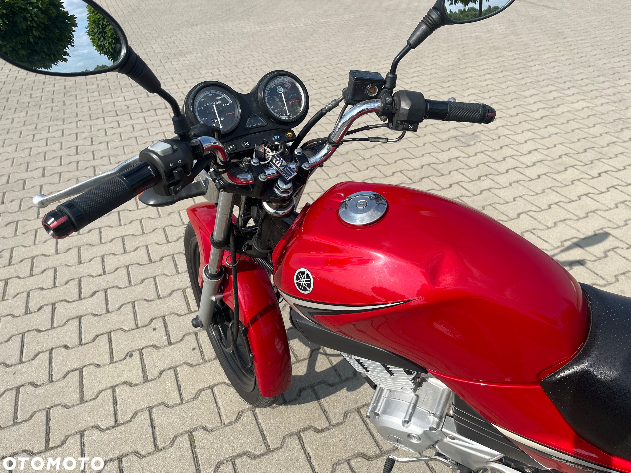 Yamaha YBR - 4