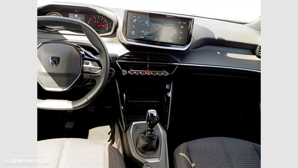 Peugeot 2008 1.2 PureTech Style - 19