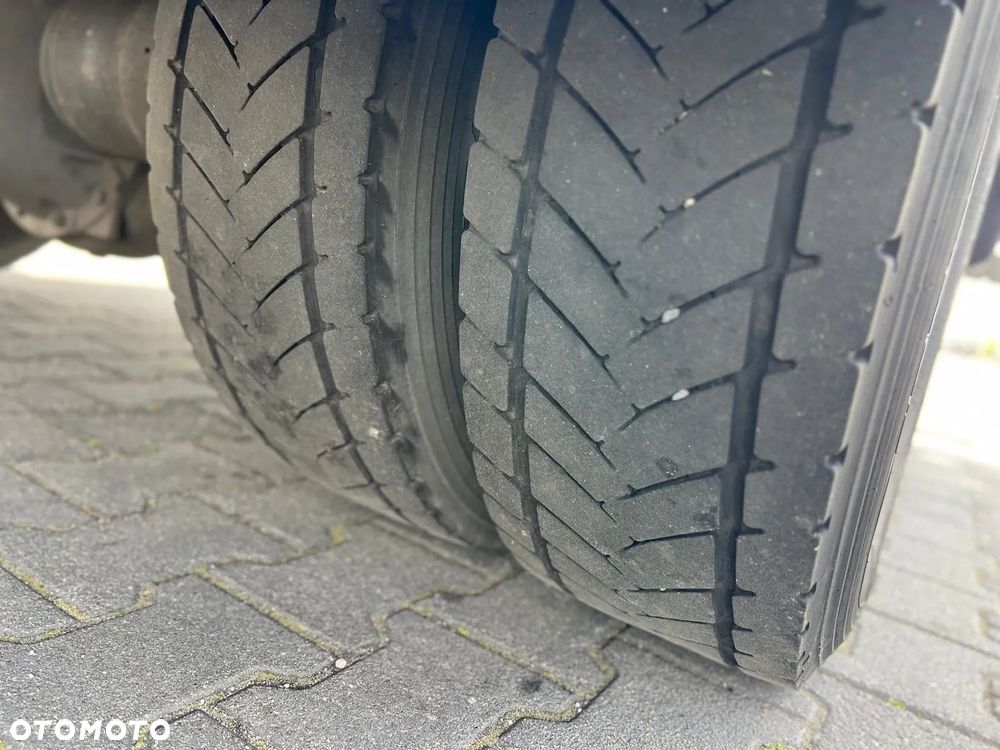 DAF LF 210 12.210 KONTENER+WINDA - 10