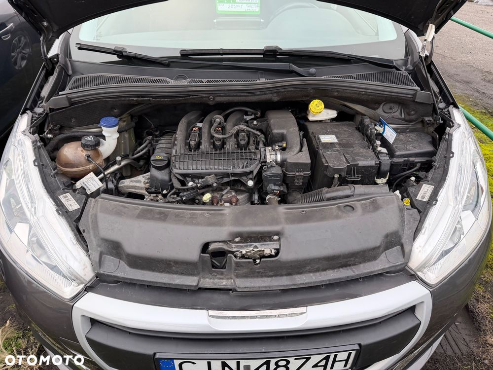 Peugeot 208 PureTech 82 Start & Stop Allure - 27