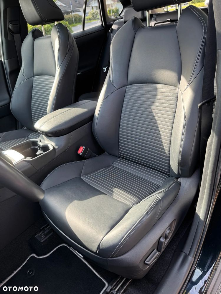 Toyota RAV4 2.5 4x4 Hybrid Black Edition - 27