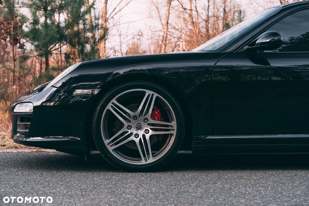 Porsche 911 Carrera 4S PDK - 4