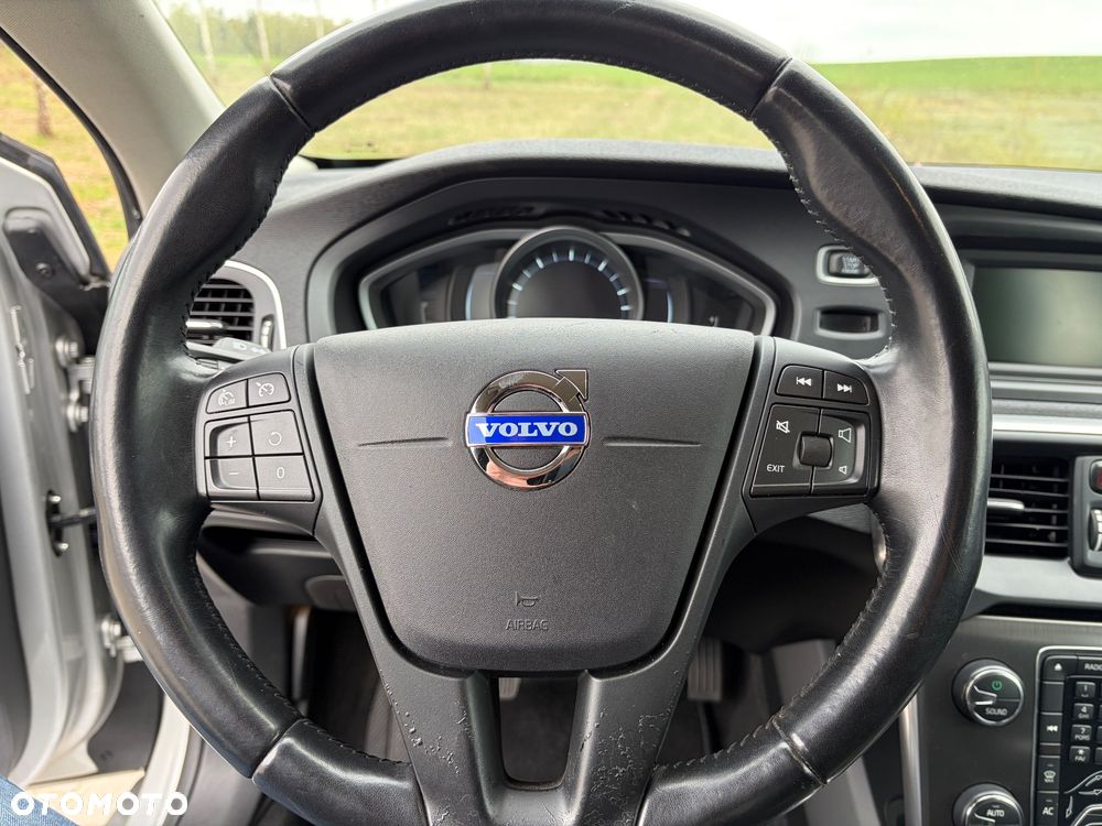 Volvo V40 T3 Kinetic - 15
