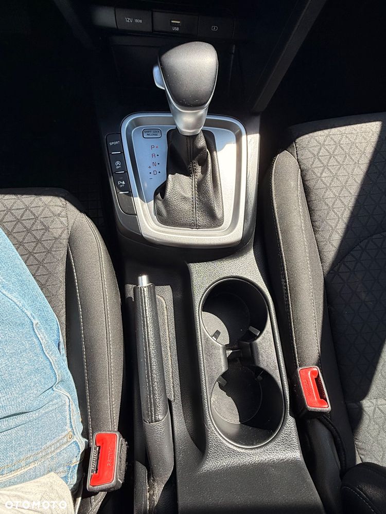Kia Ceed 1.5 T-GDI M DCT - 16