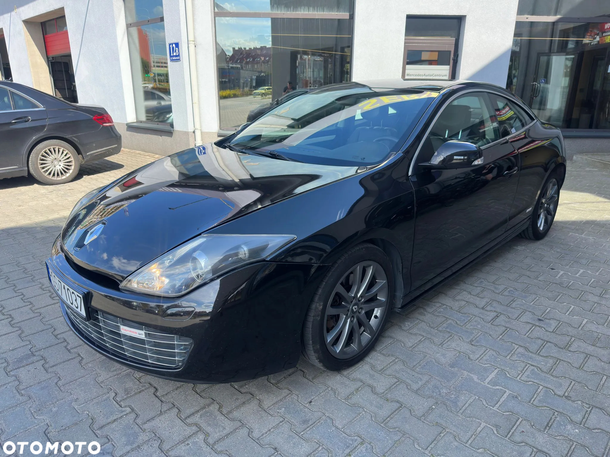 Renault Laguna 2.0 dCi Monaco GP2 - 2