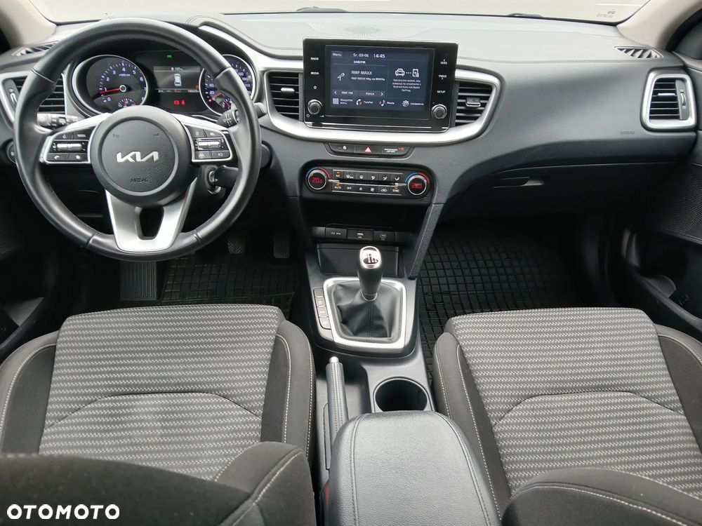 Kia Ceed 1.5 T-GDI M - 7