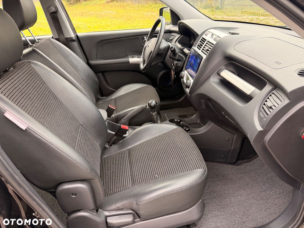 Kia Sportage 2.0 4WD Cup - 21