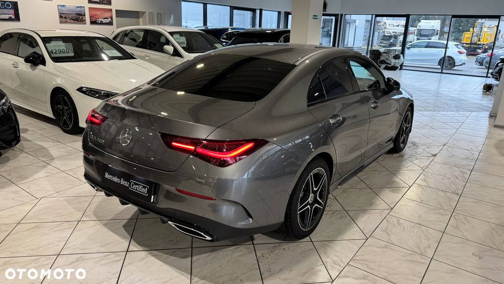 Mercedes-Benz CLA 200 AMG Line 7G-DCT - 5