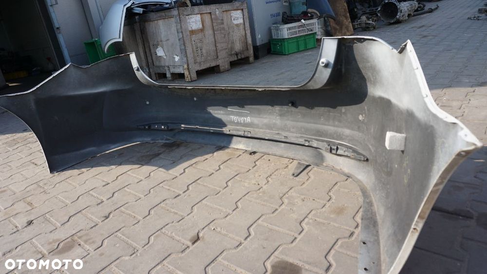 TOYOTA AVENSIS T27 SEDAN ZDERZAK TYŁ (dostępne 4 zderzaki) - 4