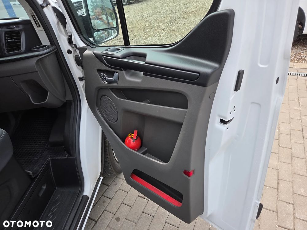 Ford Transit Custom Kombi-Van 340 L2H1 Trend - 25