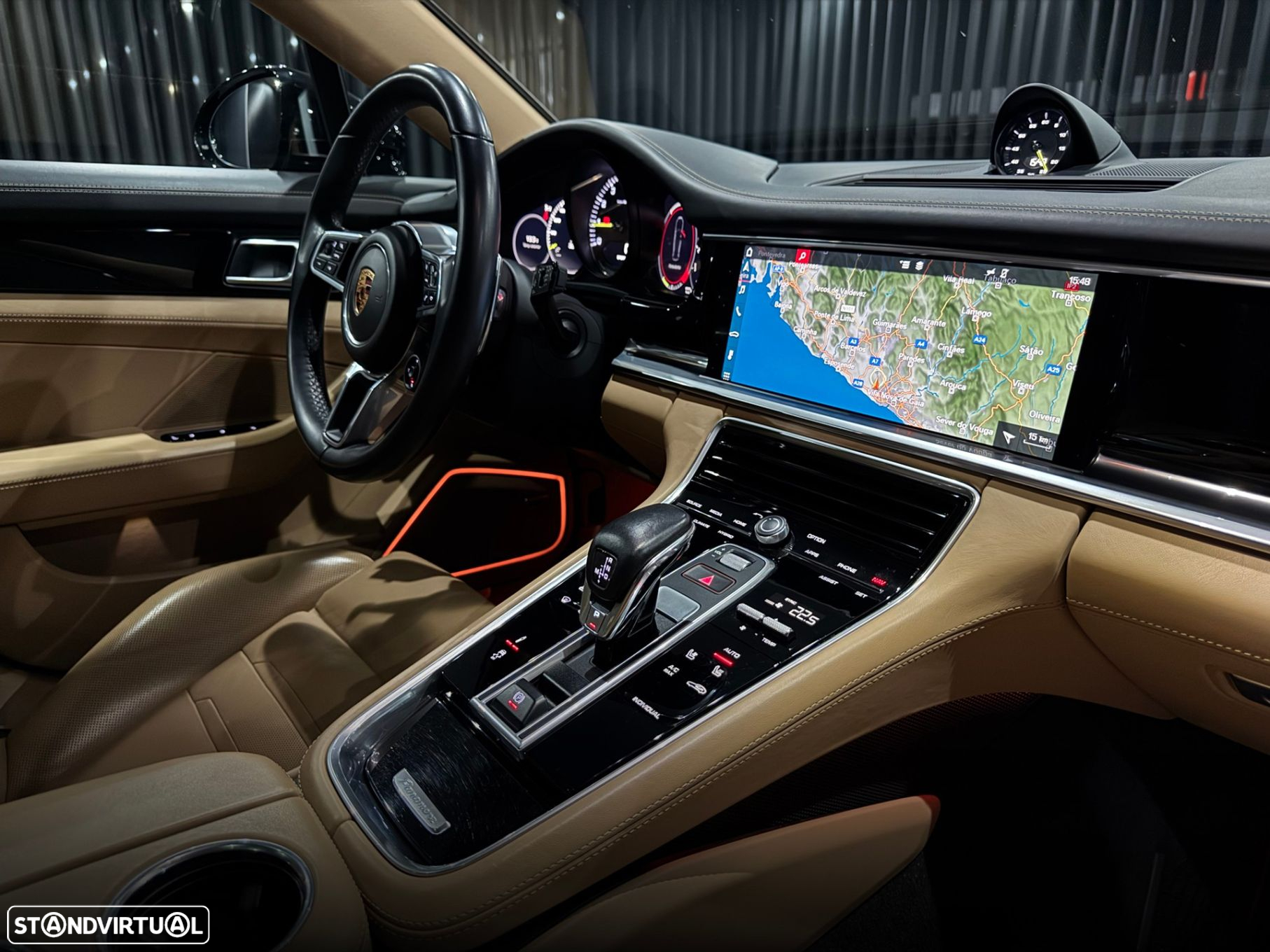 Porsche Panamera Sport Turismo - 47