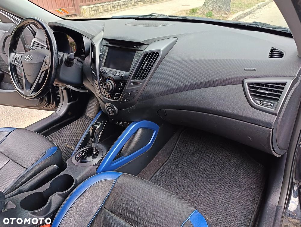 Hyundai Veloster 1.6 Turbo Automatik Premium - 39