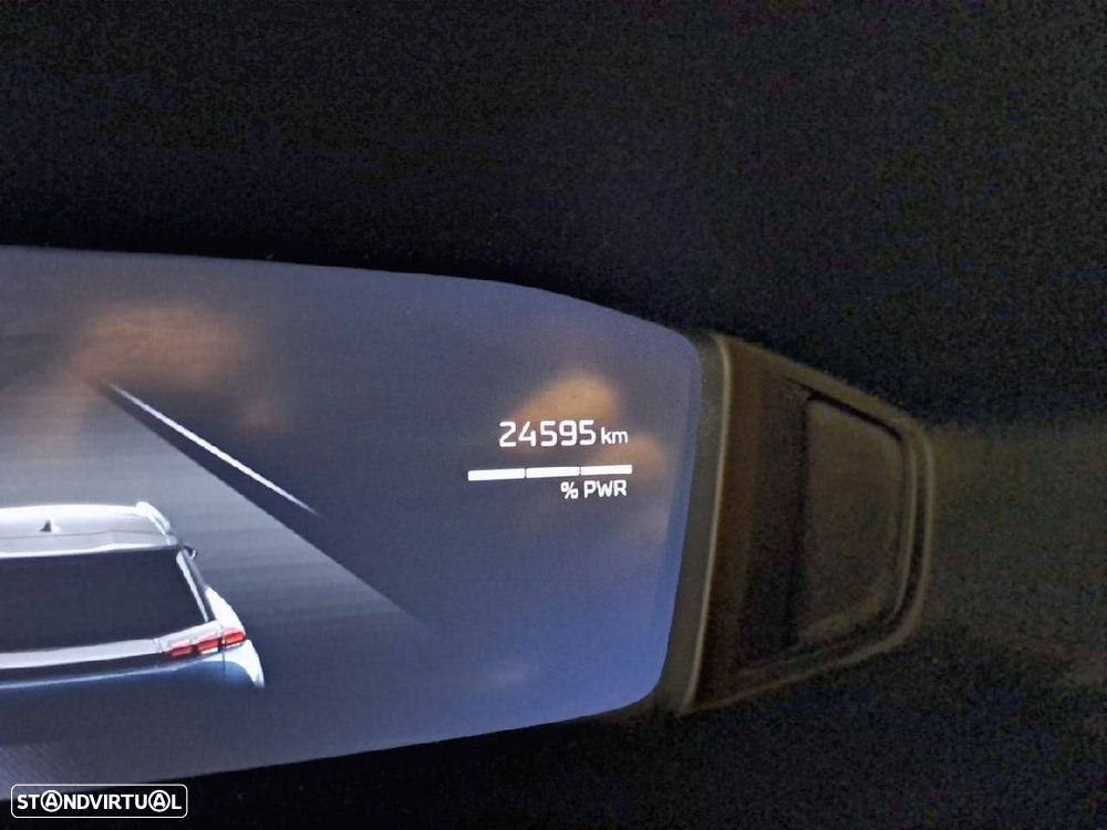 Peugeot 2008 1.2 Hybrid Allure e-DCS6 - 13