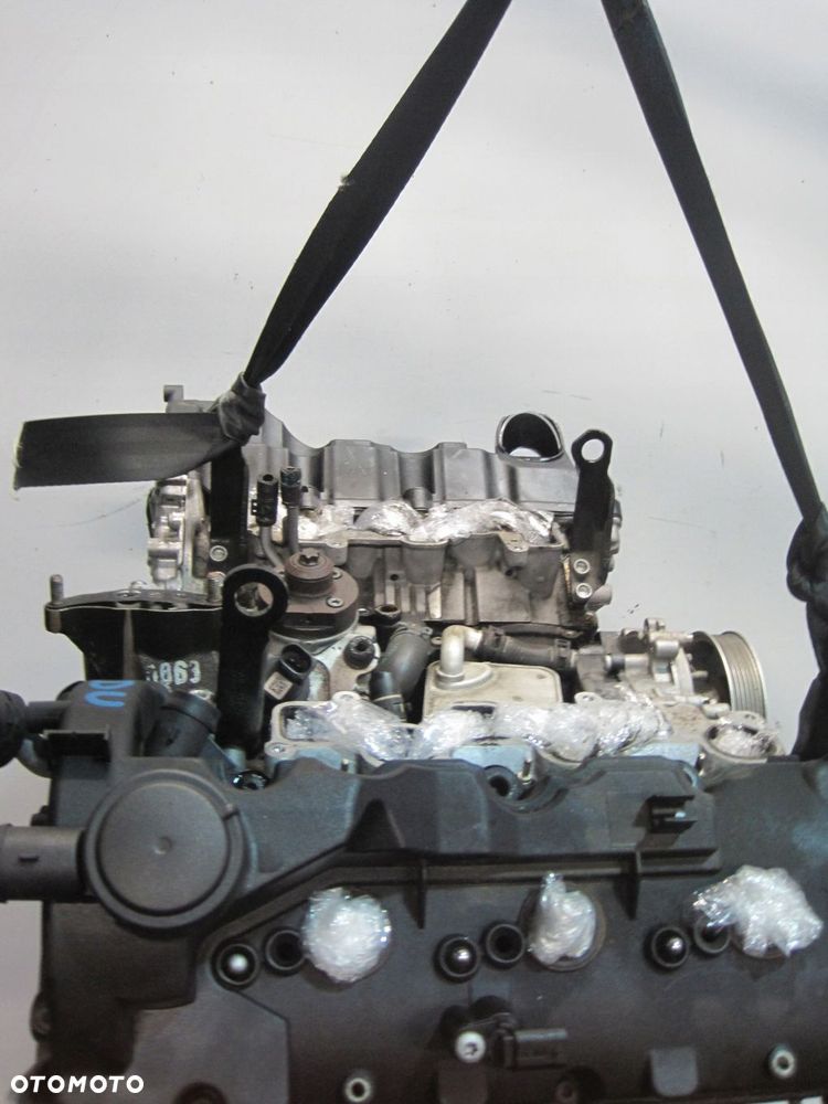 Silnik motor słupek AUDI A6 4G0 3.0 TDI CDU - 2