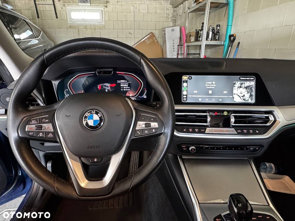 BMW Seria 3 320d xDrive - 5