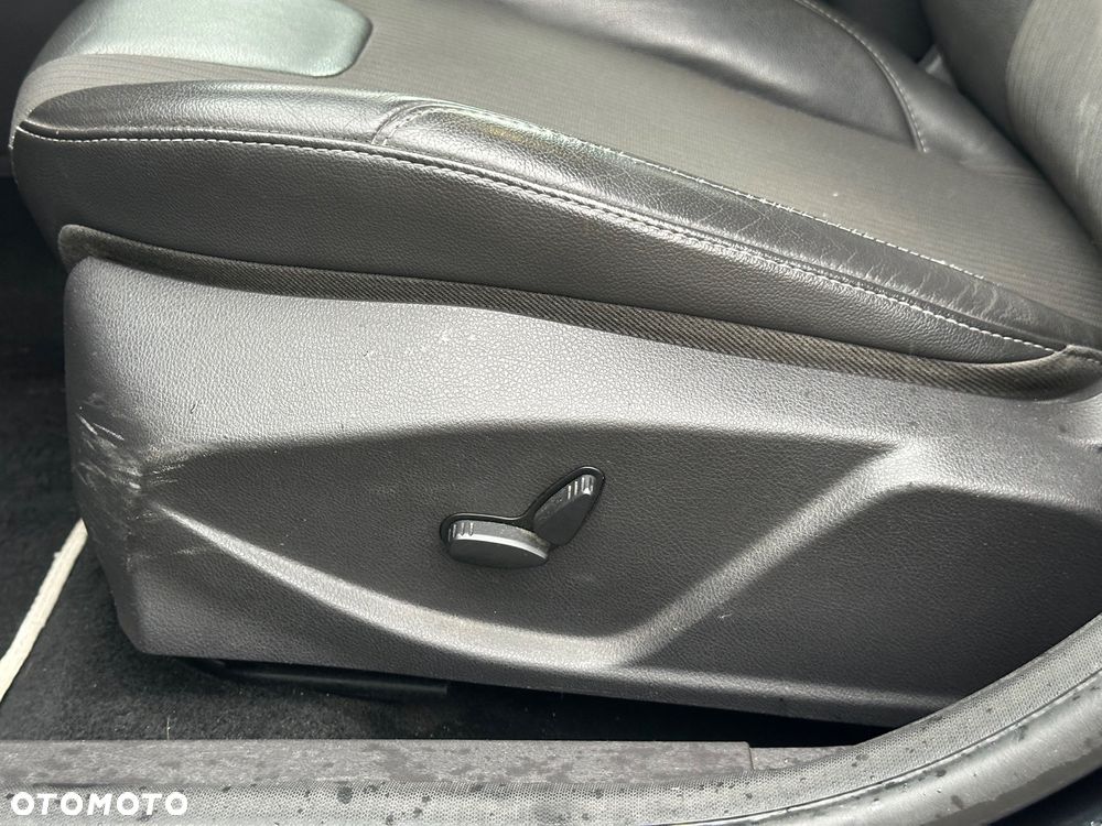 Ford Focus 1.6 EcoBoost Titanium - 20