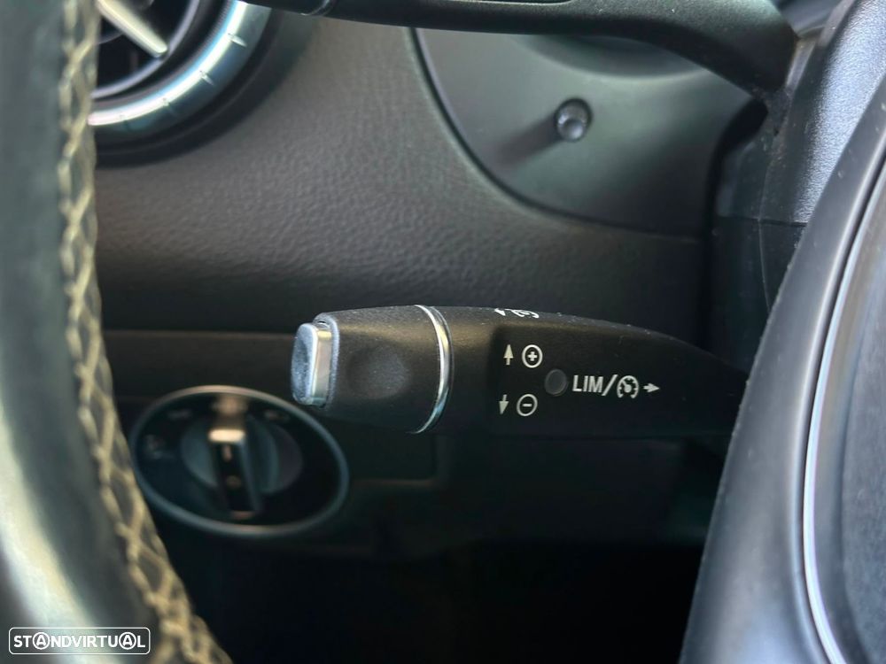 Mercedes-Benz CLA 220 (CDI) d 7G-DCT AMG Line - 17