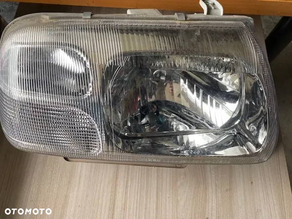 Grand Vitara I 98-05r Lampy przednie komplet