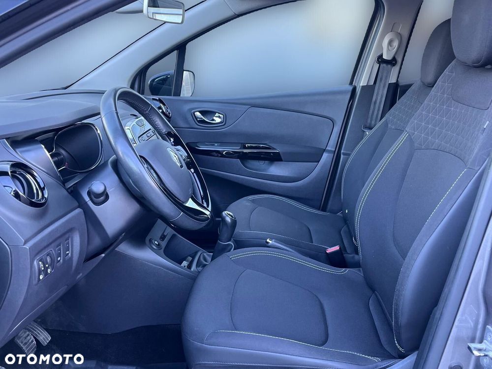 Renault Captur - 21