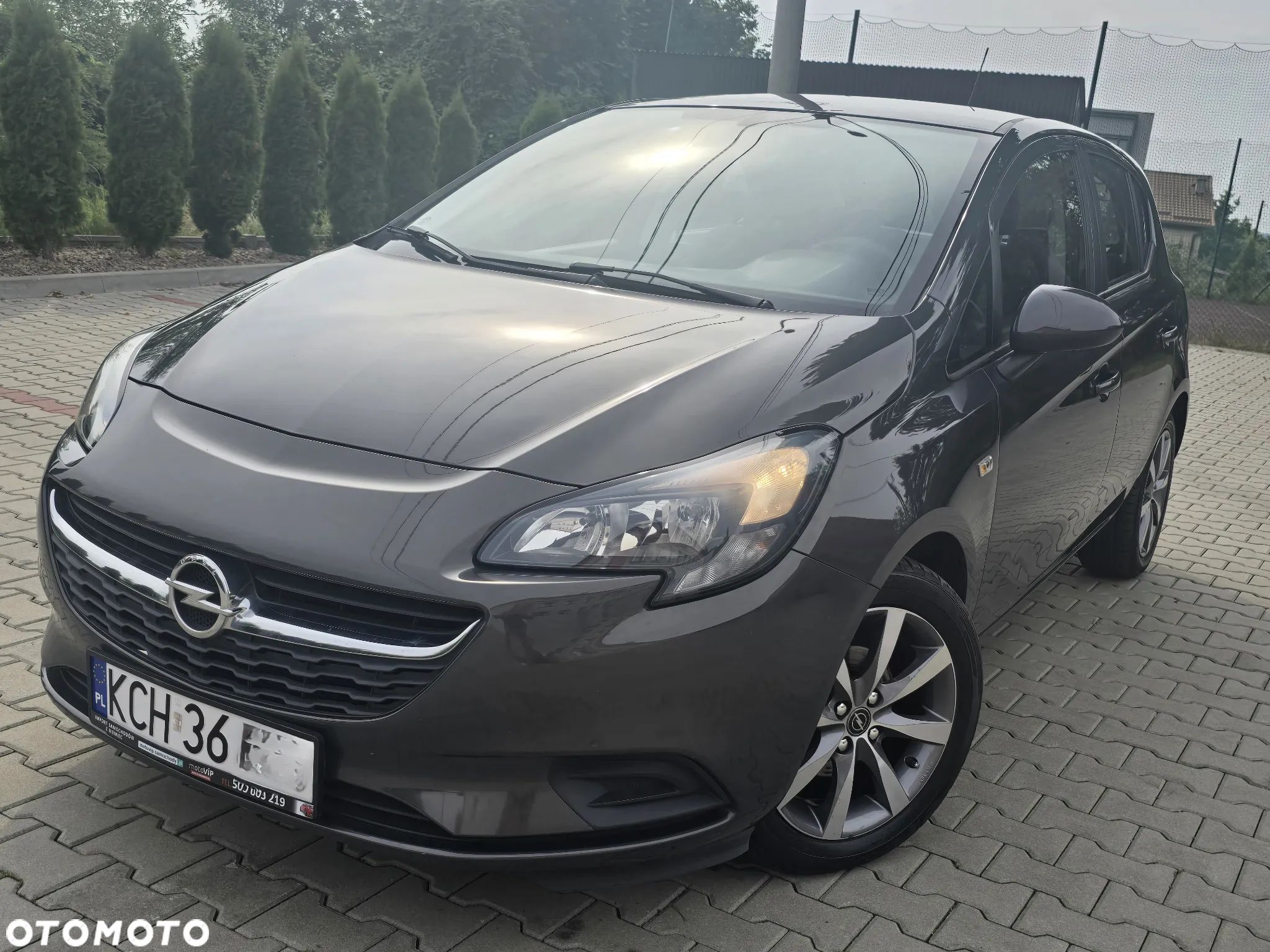 Opel Corsa 1.4 Cosmo - 1