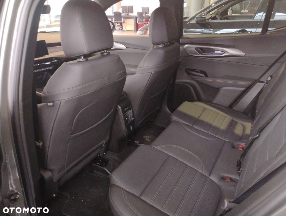 Alfa Romeo Tonale 1.5 T4 GSE mHEV Veloce DCT - 3
