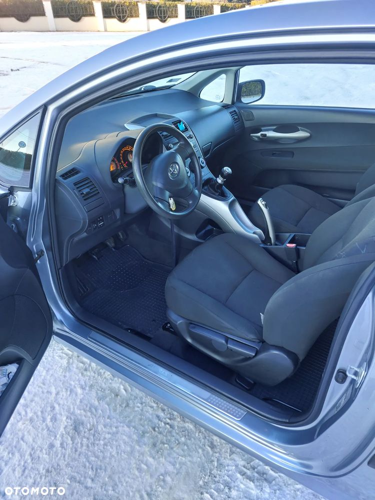 Toyota Auris 1.33 VVT-i Terra - 6