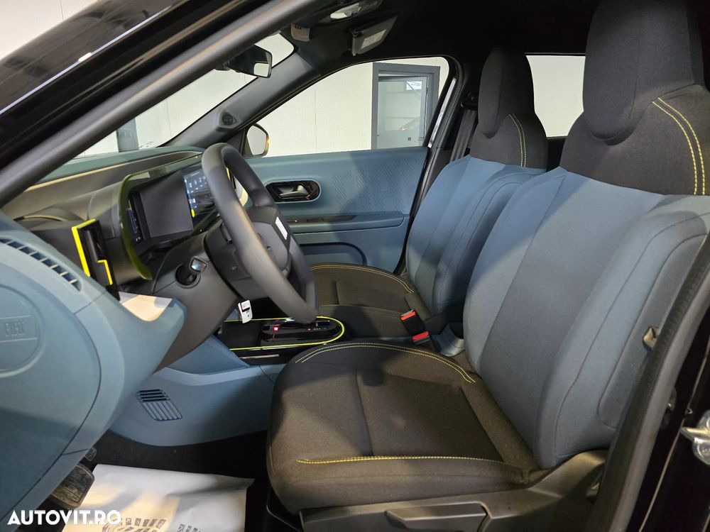 Fiat Grande Panda 1.2 MHEV Icon - 27