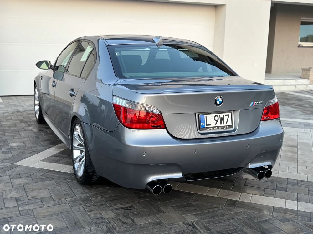 BMW M5 - 9