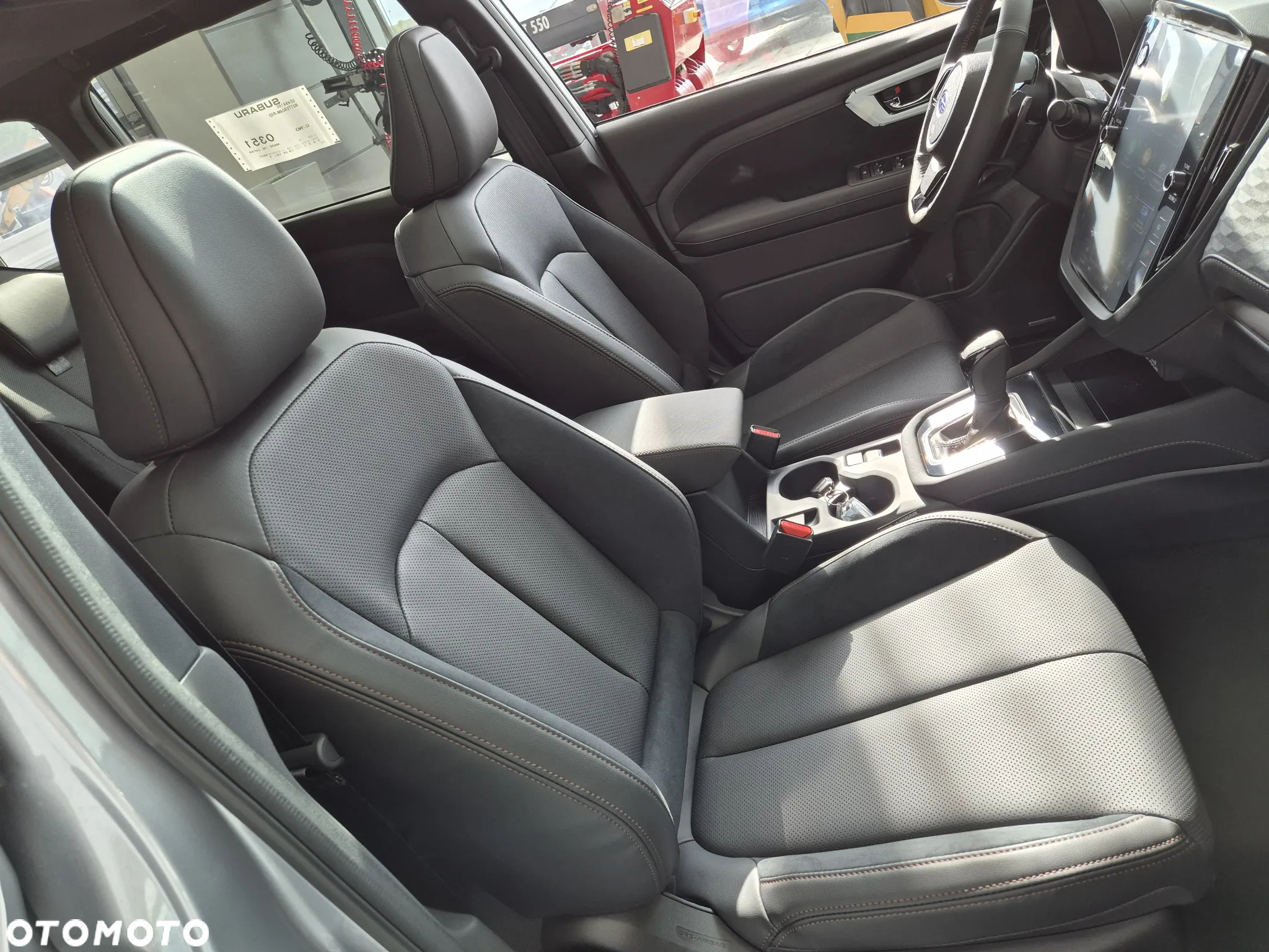 Subaru Forester 2.0i-L Platinum (EyeSight) Lineartronic - 28